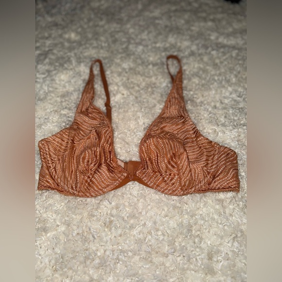 Victoria’s Secret Unlined Sexy Plunge Bra Ginger Luxe Zebra Pattern Sz 32C - Picture 2 of 11